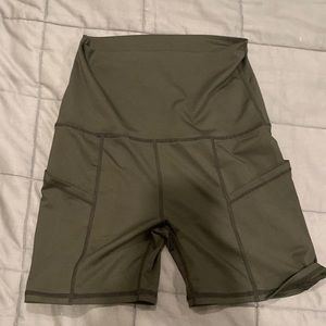 Maternity workout shorts